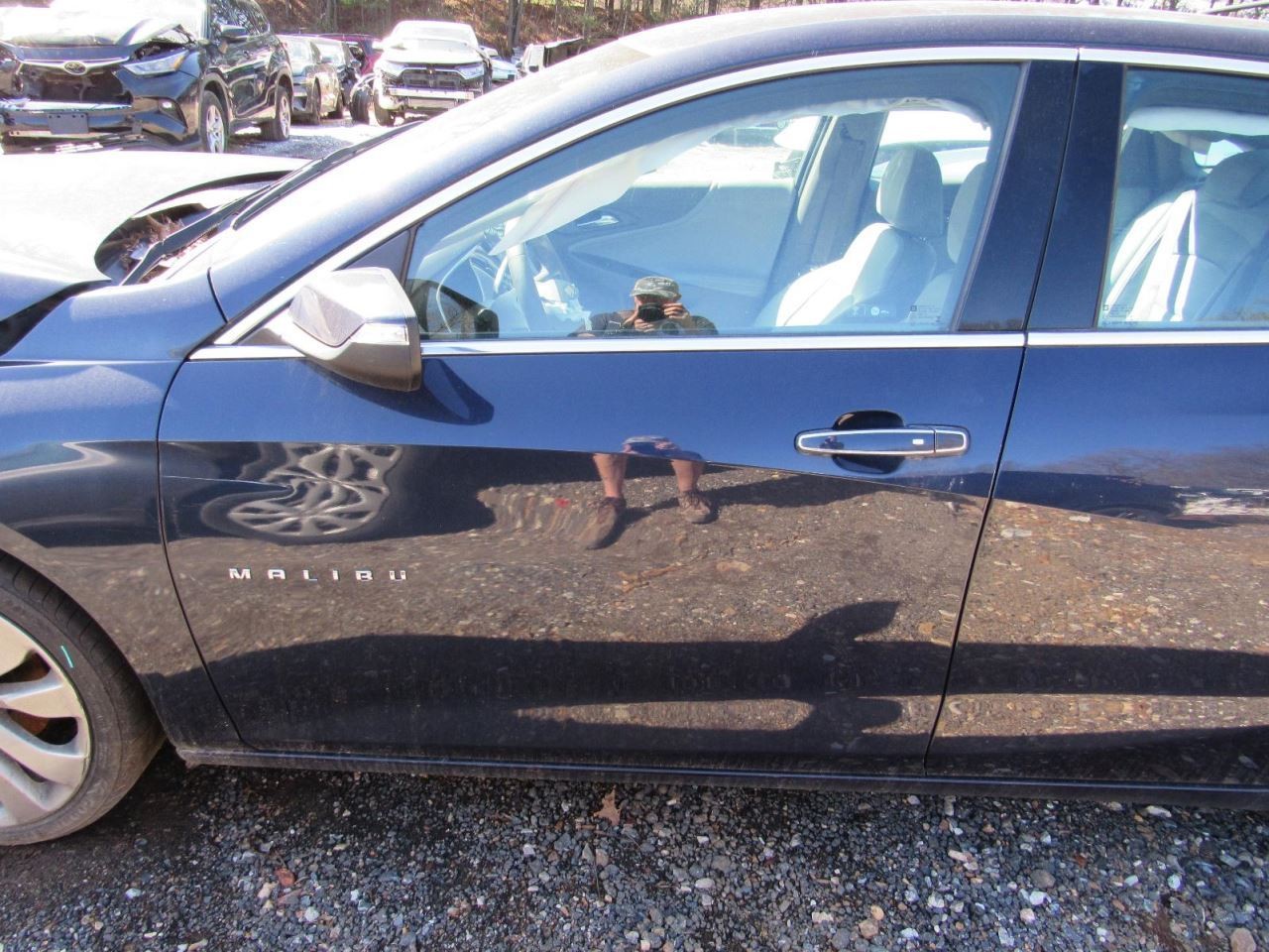 MALIBU 2016 Glove Box 1035065