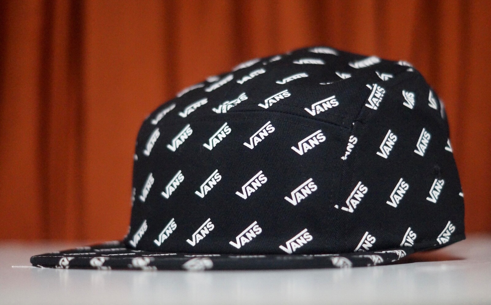 New Vans Skate Team Retro Allover Camper Mens Sport Hat Strapback RHTVNS-39
