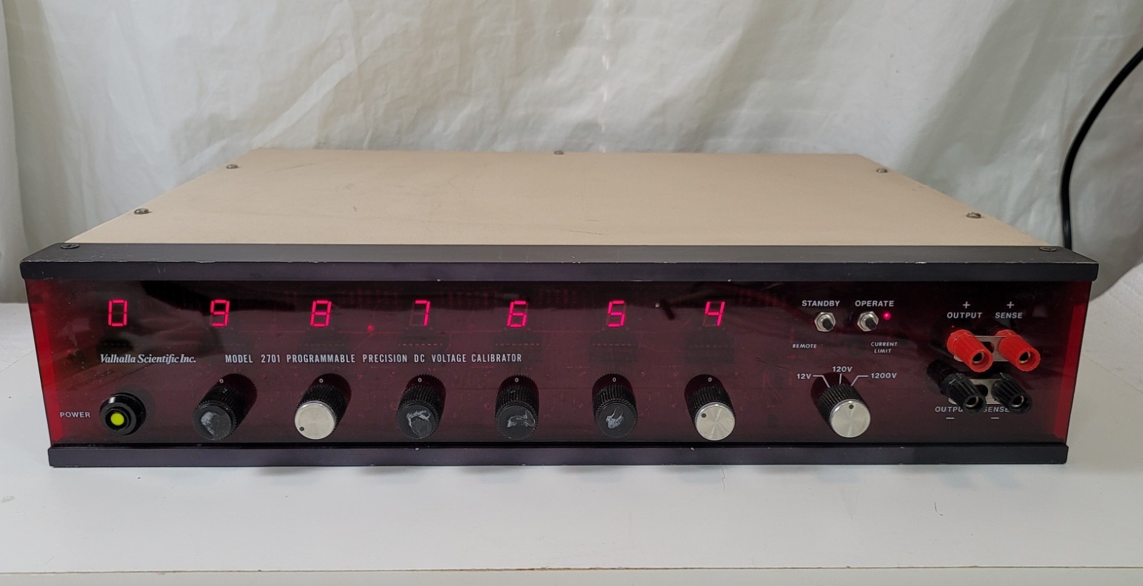 Valhalla Scientific 2701 Programmable Precision DC Voltage Calibrator Tested