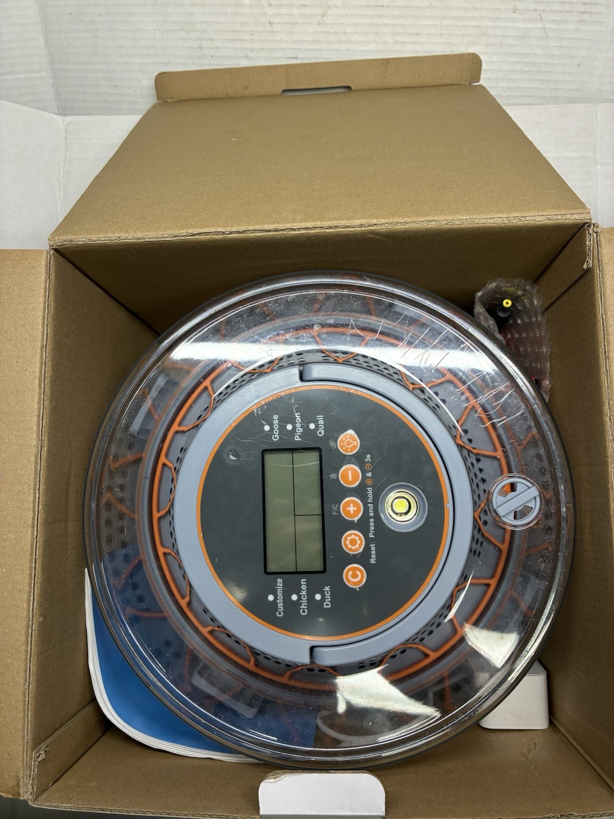 Egg Incubator with Automatic Turning and Humidity Control 12 Eggs