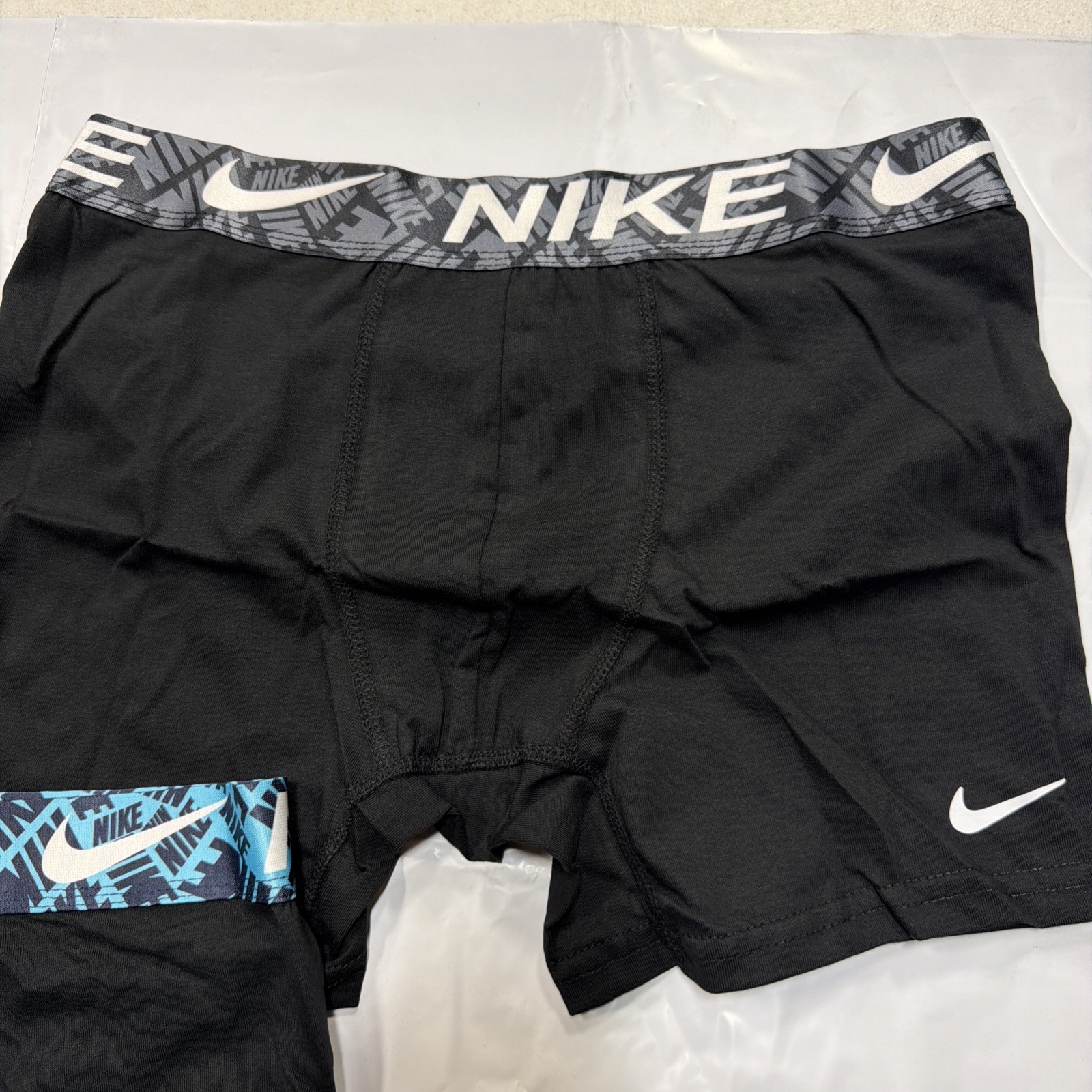 Nike Men's Essential Micro Boxer Briefs 3 Pack Large