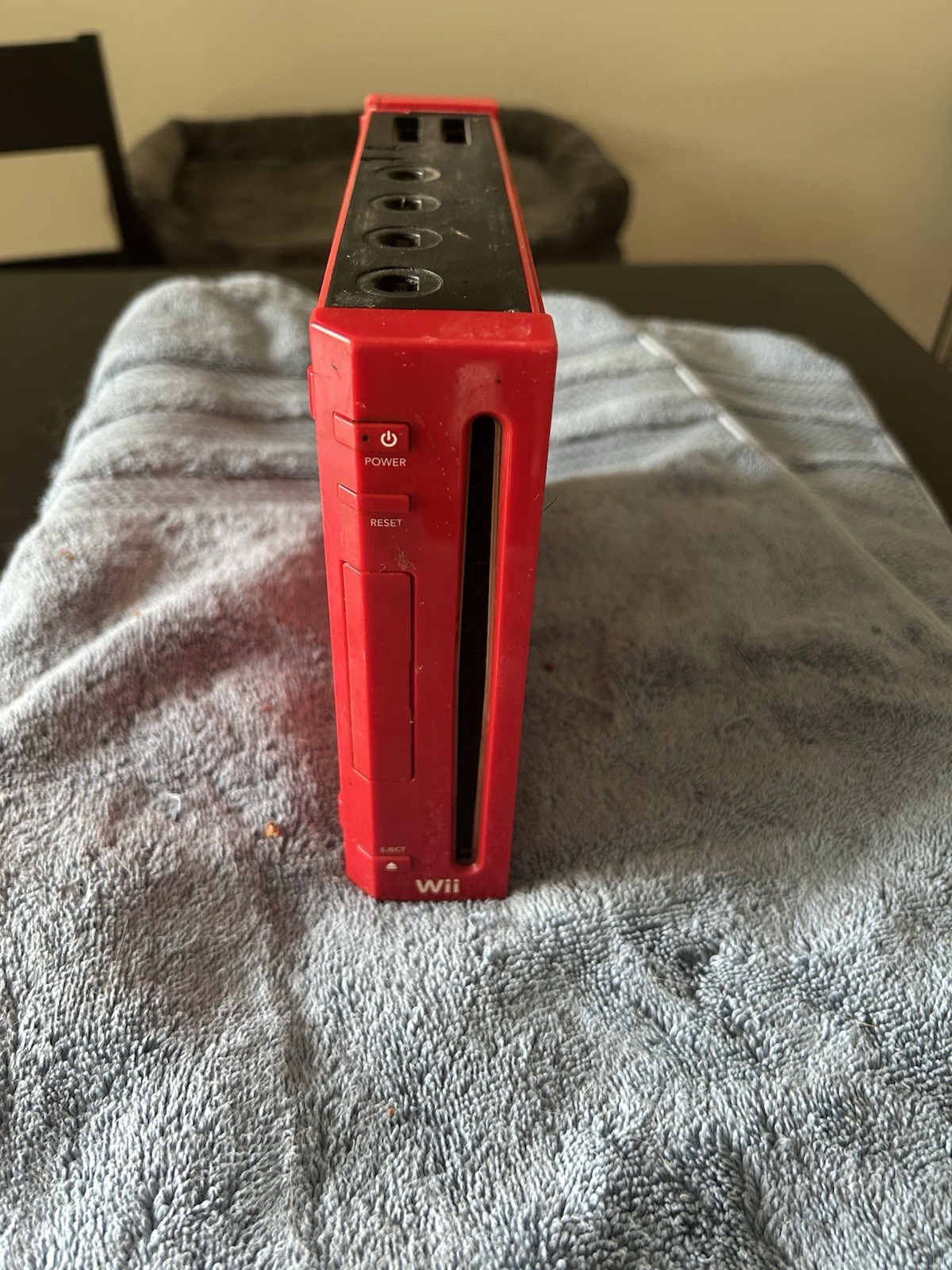 Nintendo Wii Red Console Only 25th Anniversary Edition. Untested. Read Disc.
