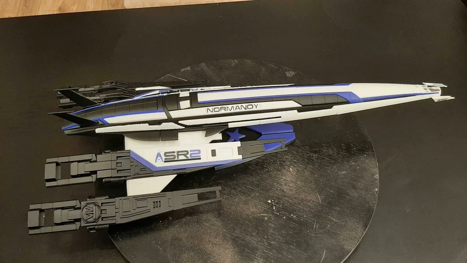 NEW MASS EFFECT SSV Normandy SR2 Spaceship Painted 3D Print Assembly Model