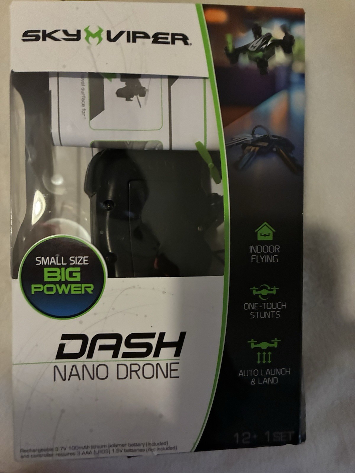 SKY VIPER DASH INDOOR FLYING NANO DRONE - NEW
