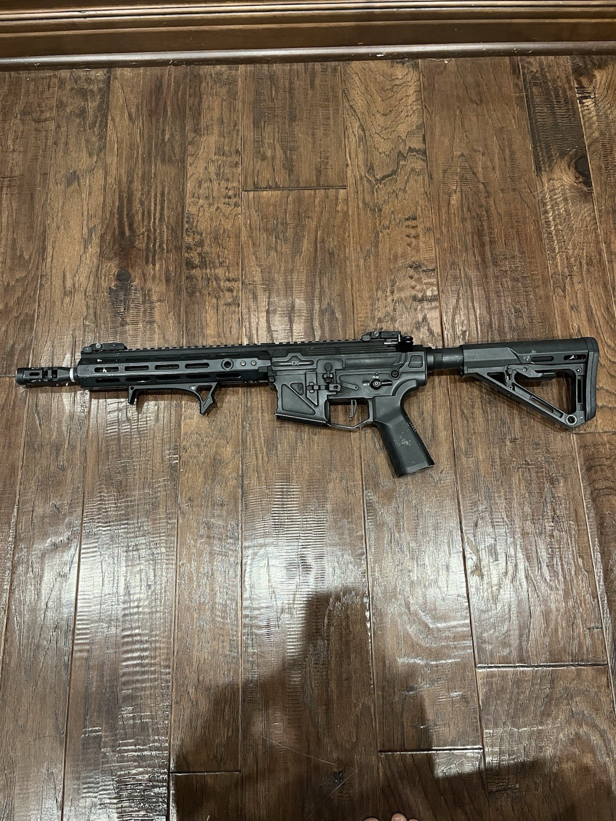 APS Phantom Extremis Mark IX 2.0 M4 Airsoft AEG Rifle Black