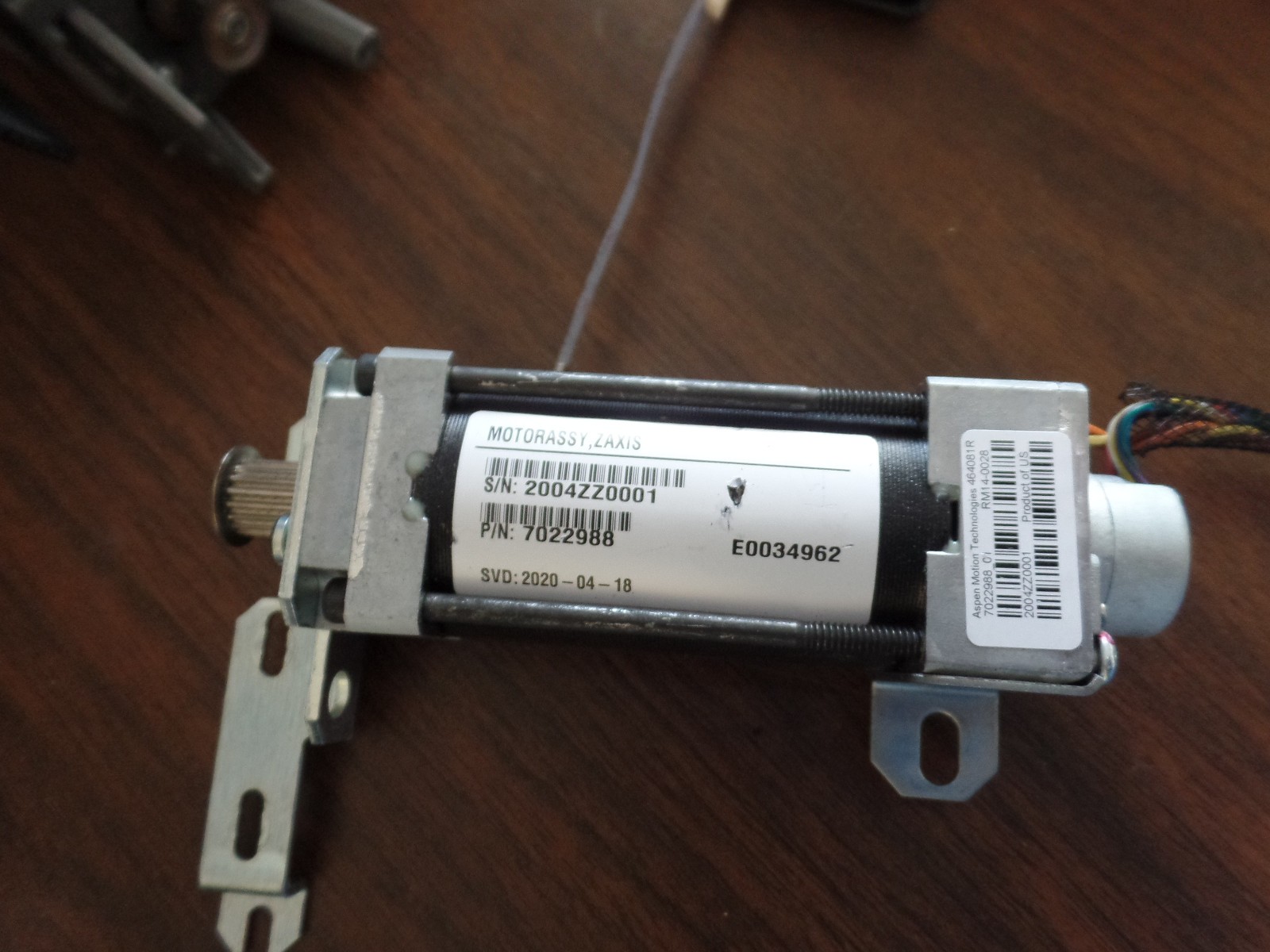Aspen Motion Technoligies Precision 3Ph-3Wire Stepper motor wFeedback/Brkt-Med
