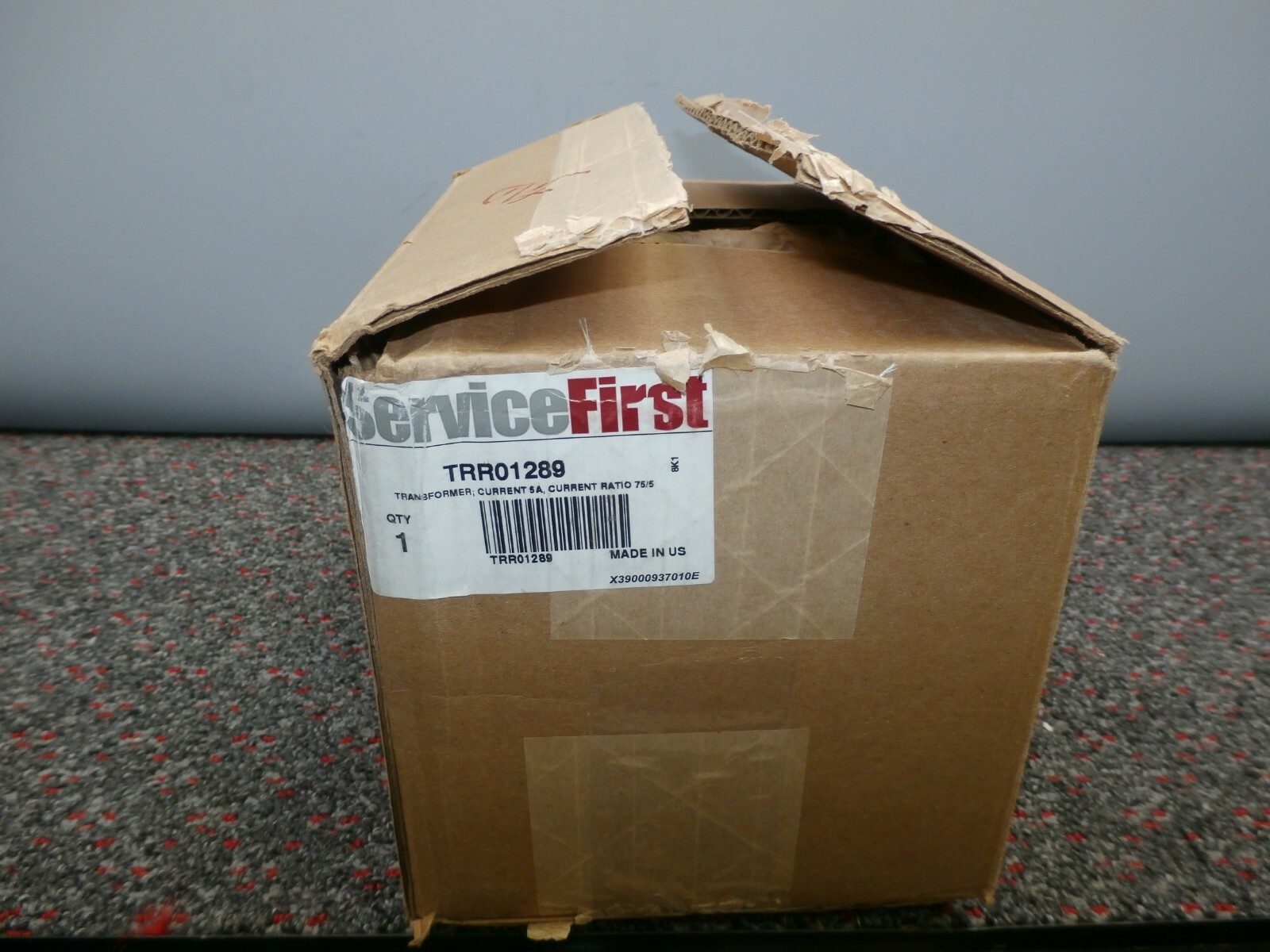 New ServiceFirst TRR01289, 750 Current Transformer Ratio 75:5 A. 600Volt