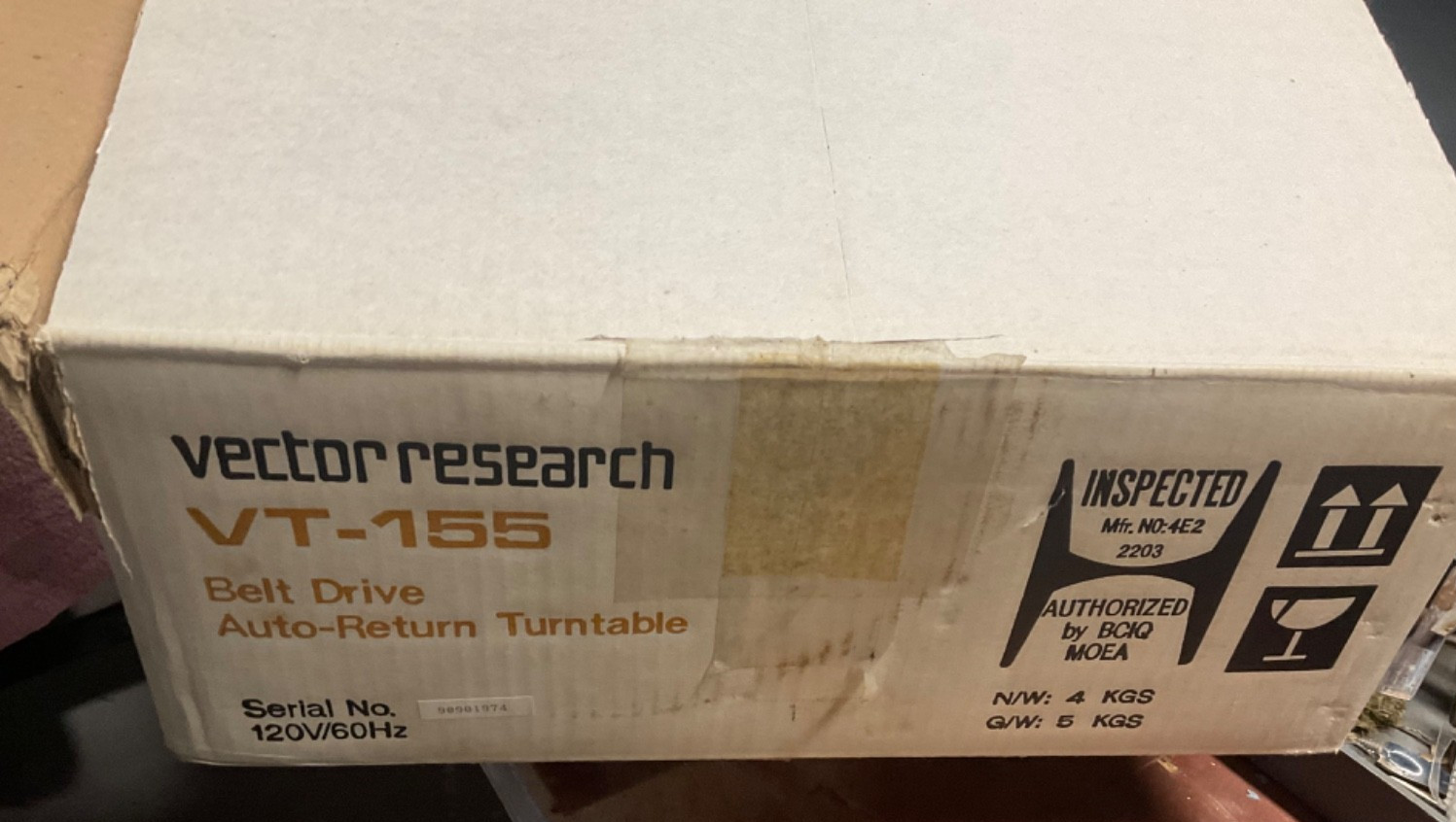 Vector Research Turntable VT-155 Belt Drive / Auto Return / W/ Original Box