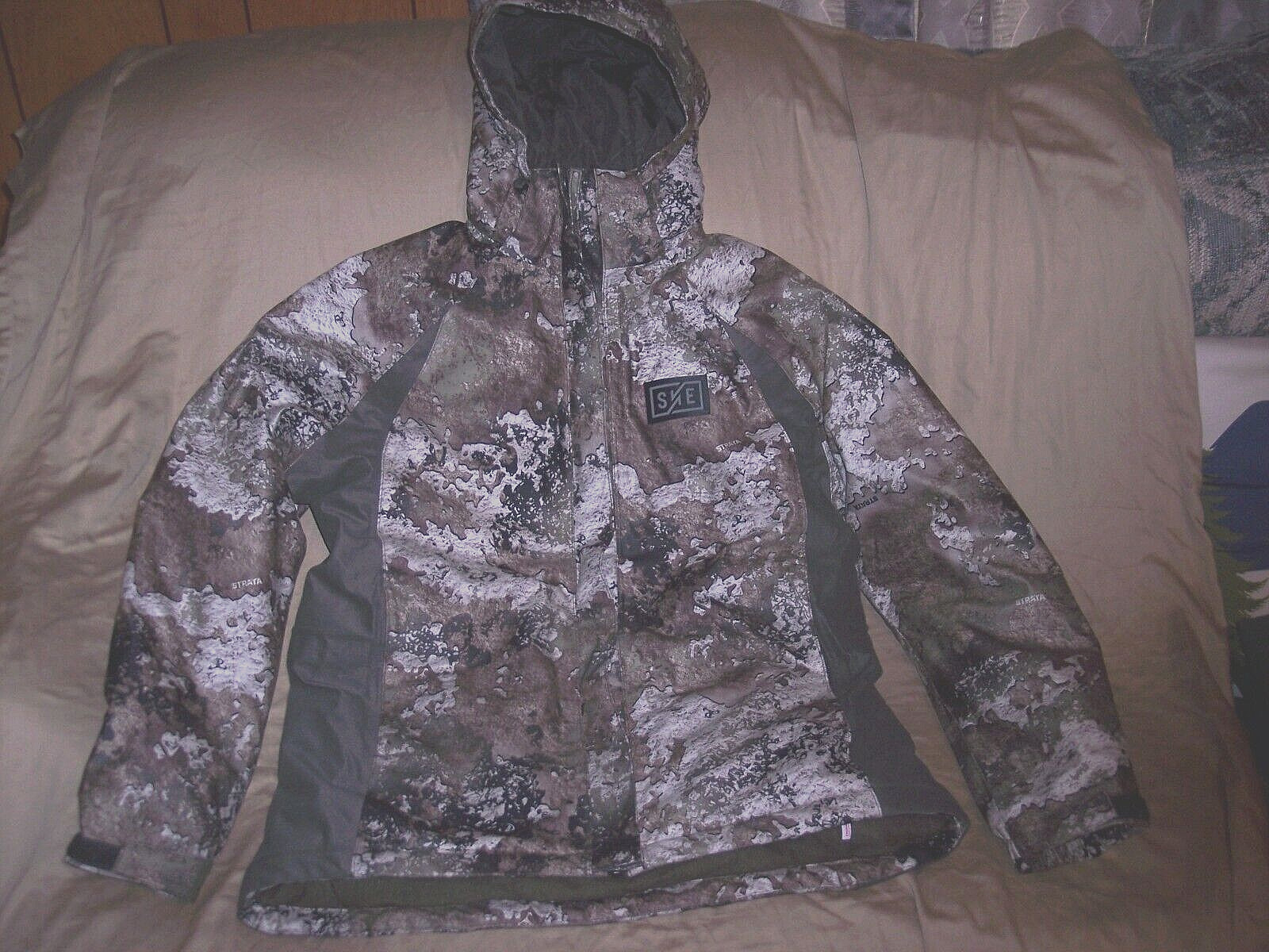 Women X Small Camo Hunting Jacket Insulated Waterproof Strata Camo Cold Weather