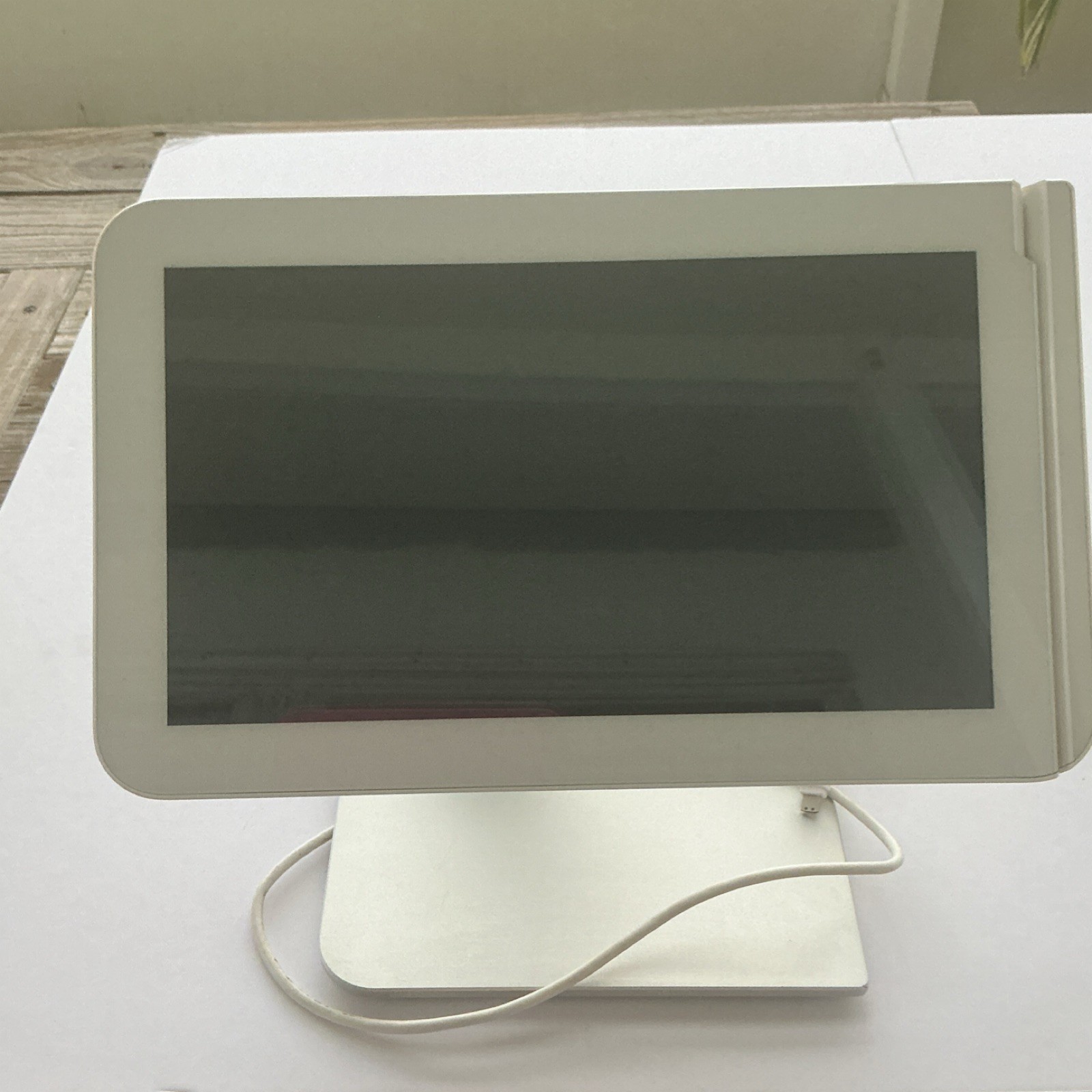 Clover POS System Station 1.0 Model C100 Monitor