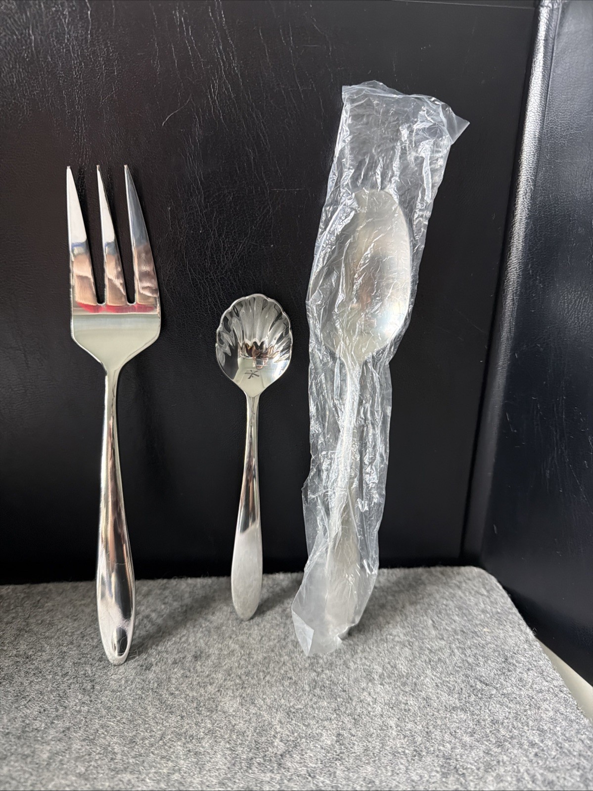 Oneida Taylor Stainless Flatware Heavy Duty Glossy “