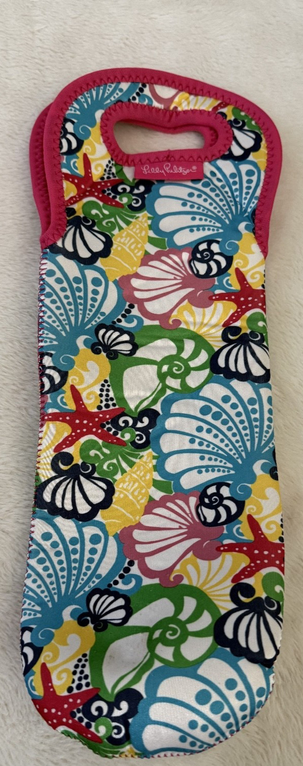 Lilly Pulitzer Chiquita Bonita Seashell Neoprene Wine Bottle Bag Carrier Tote