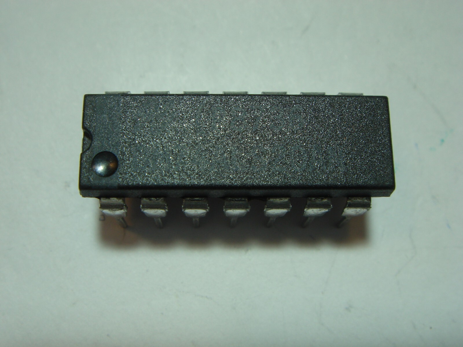 SN74ALS20 2x 4 NAND Gates #AK61-71
