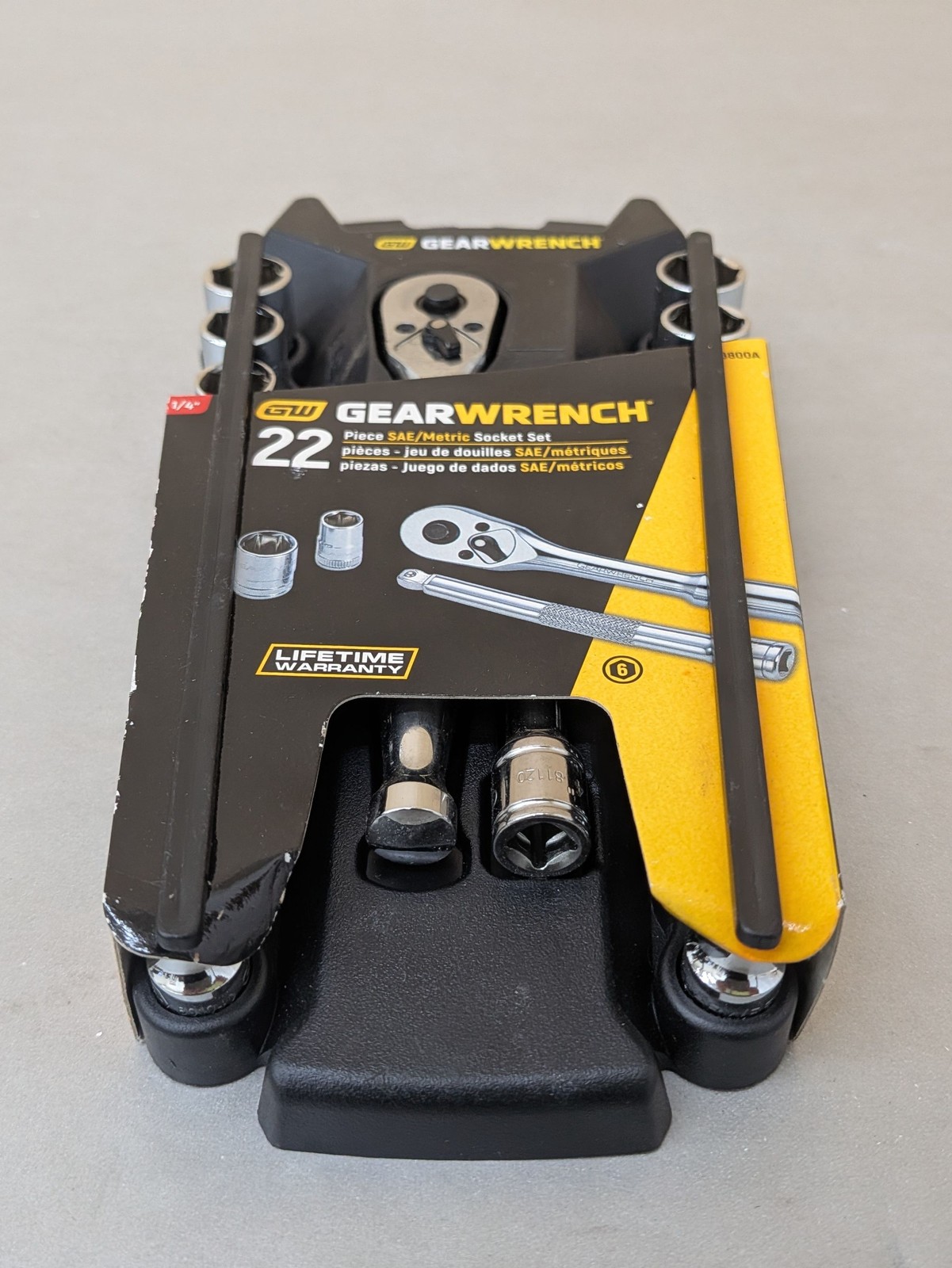 GearWrench 8800A 22pc SAE/Metric Rachet & Socket Set w/ Extension