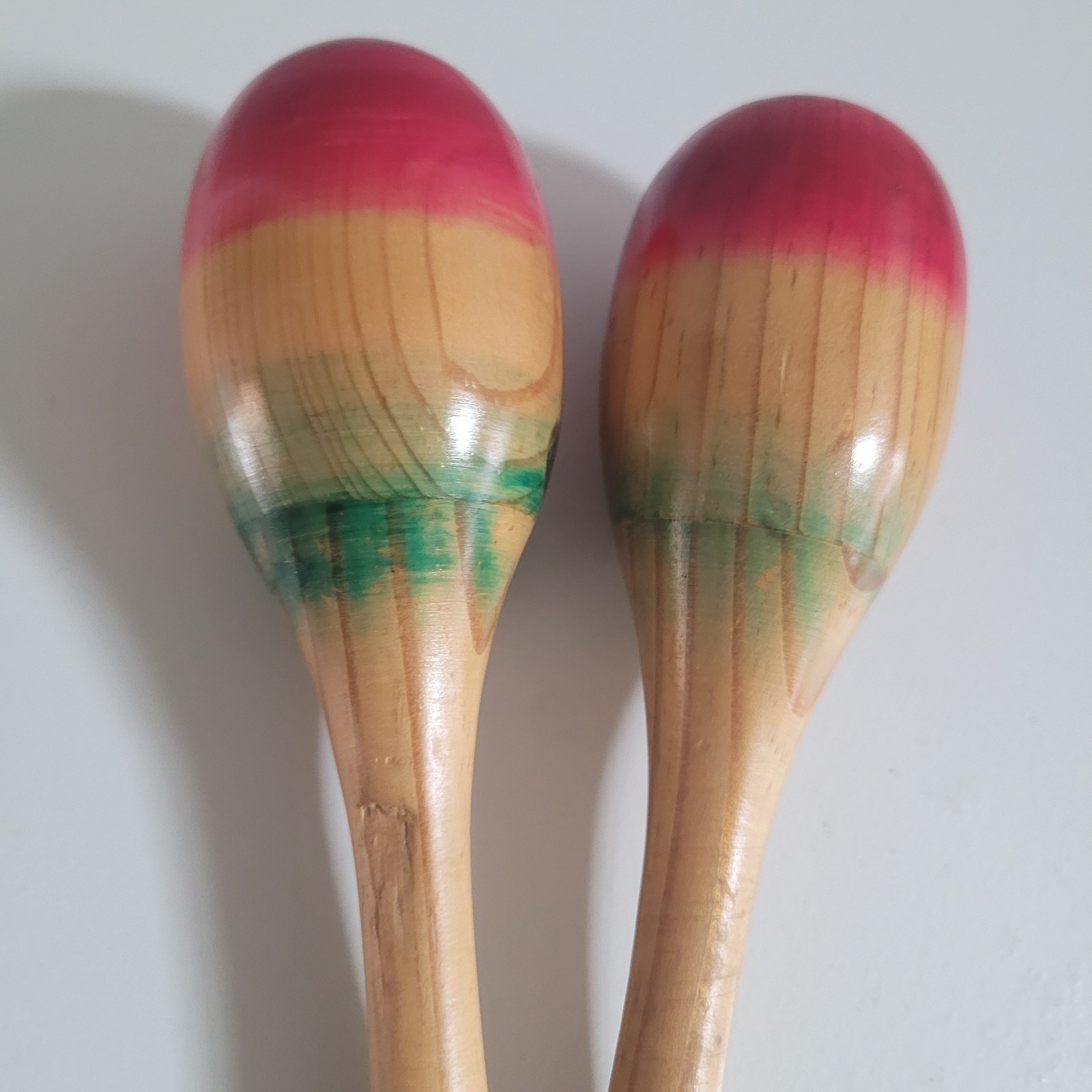 Maracas Wooden Shaker Musical Percussion Instrument for Adult Kids 6.75"