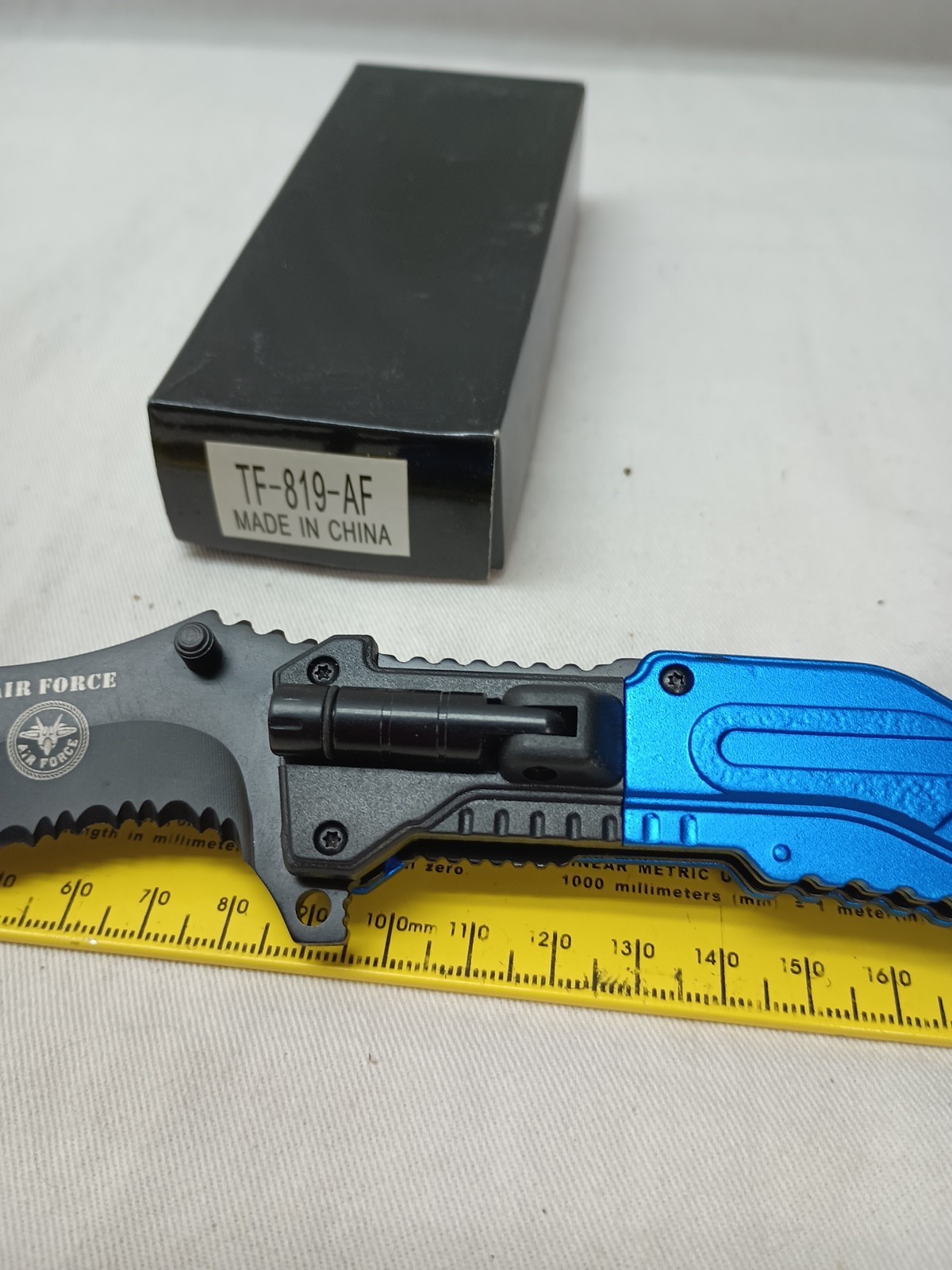US Air Force Assisted Open Opening POCKET KNIFE LED Flashlight (Needs Batteries