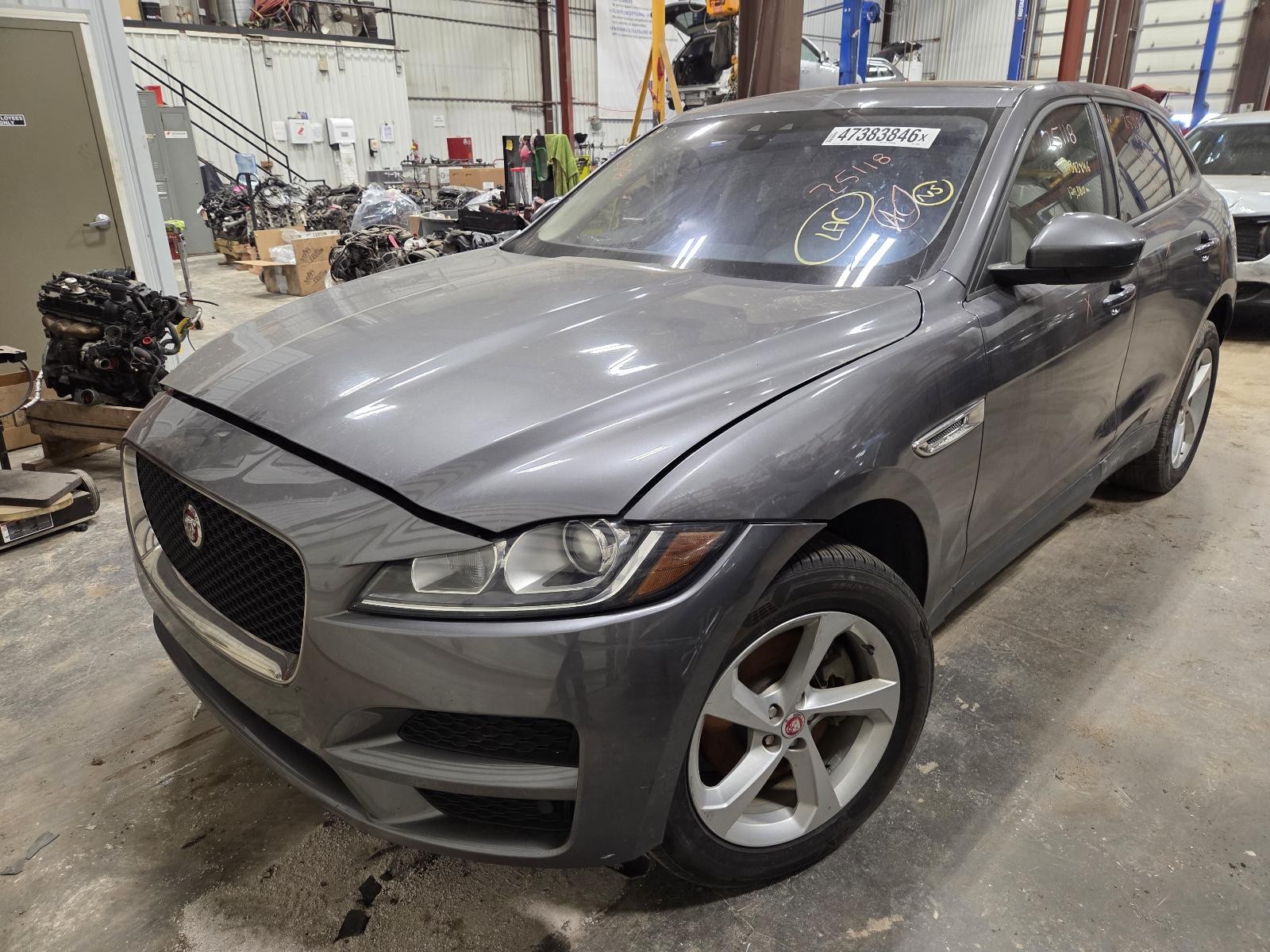 Used Front Right Steering Knuckle fits: 2018 Jaguar F-pace Front Right