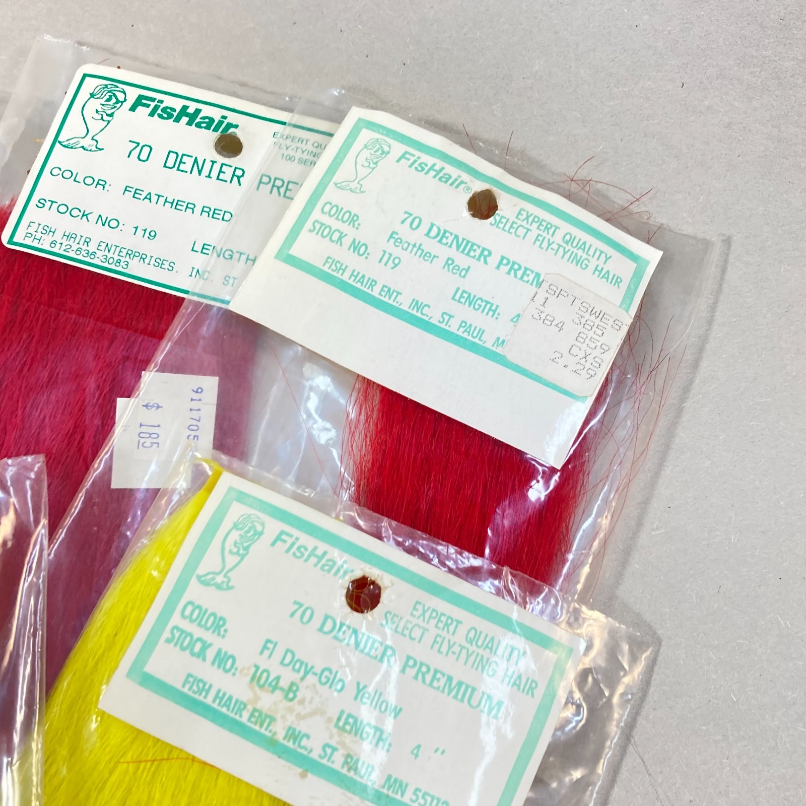 Fly Tying Supplies Materials Hair Feathers Scissors & Thread Holding Bobbin