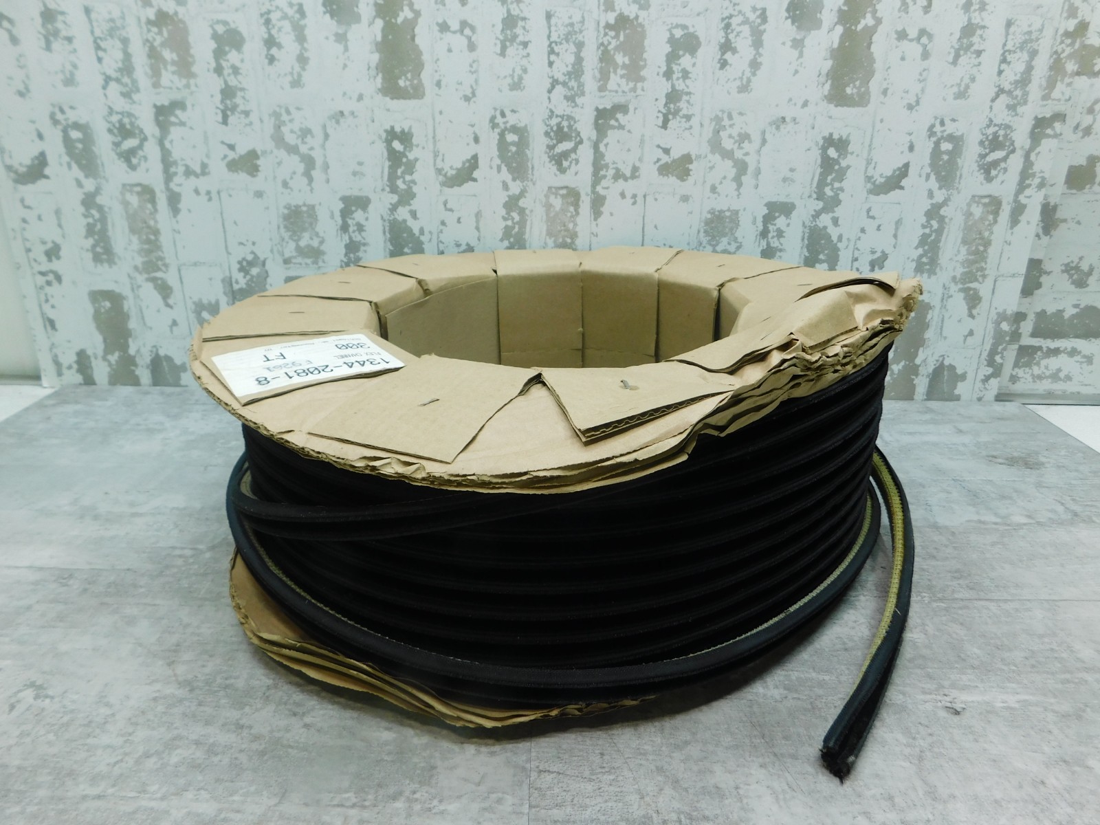 NEW 290' Schlegel Flex Channel Trim, 1344-2081-8, Flex SGL Glass, Gap Filler