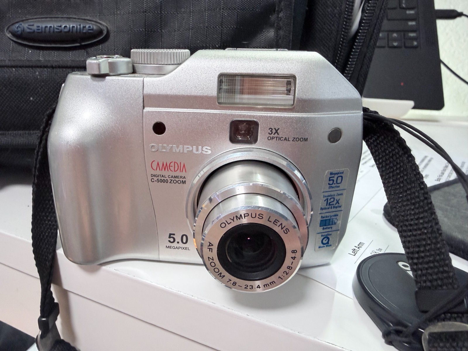 Olympus Camedia C-5000 5.0MP Retro Vintage Digital Camera Silver Tested