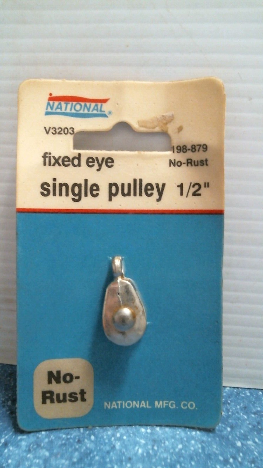 National Hardware  Fixed Eye Single Pulley  1/2"  (198-879)  FS