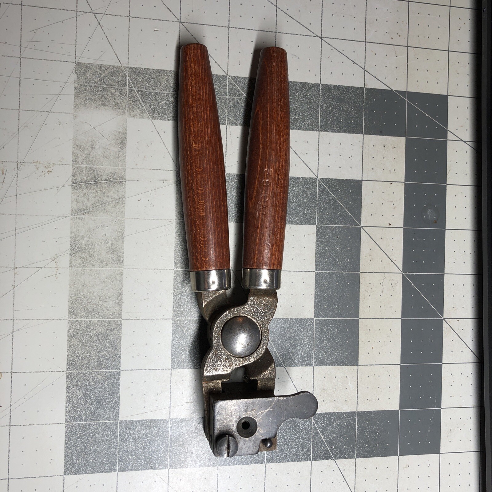 IDEAL BULLET MOLD 317 358158 #2