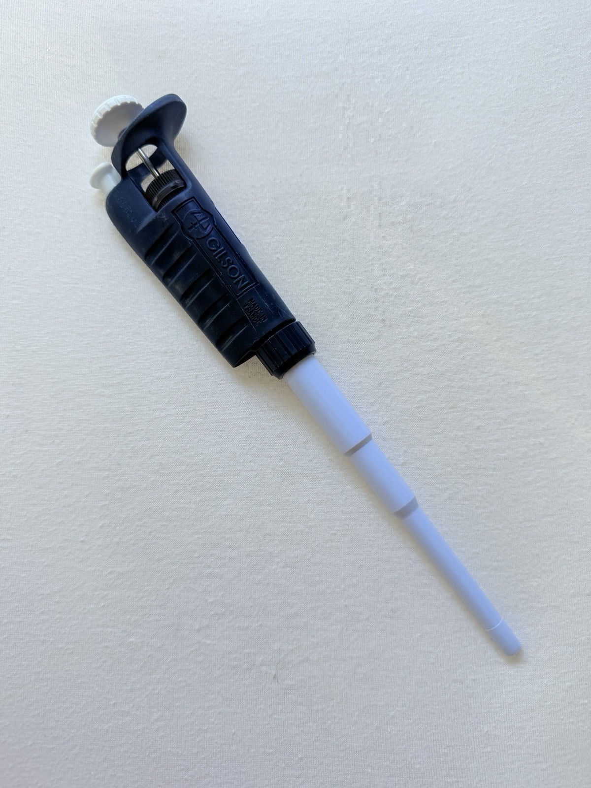 Gilson ~ P1000 ~ Pipetman ~ Single Channel Pipettor Pipet