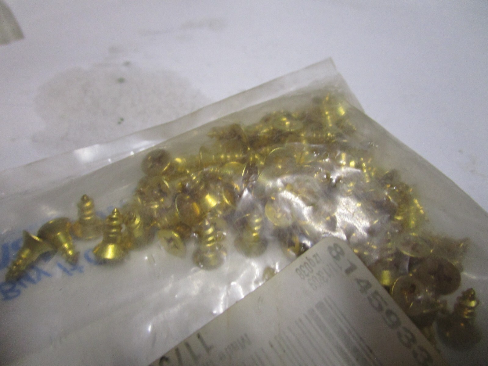 6-18 x 3/8" Flat Head Phillips Sharp Point Plain Finish Brass Wood Screw QTY 100