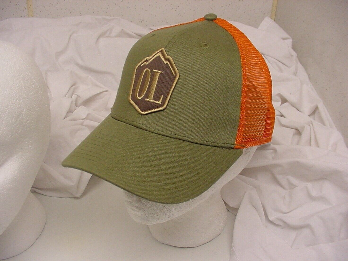 2 COUNT LOT OL OUTDOOR LIFE GUIDELIFE ARMY GREEN & ARMY HUNT BLAZE HAT LOGO NEW