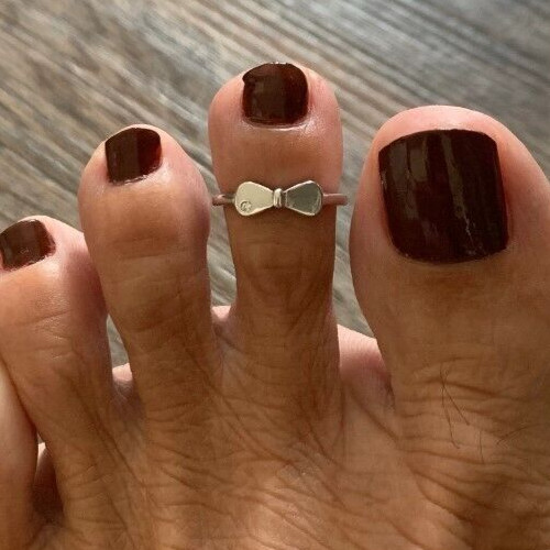 Women's BOW Adjustable Toe Ring 0.002cts Round Cubic Zirconia Small 925 Silver