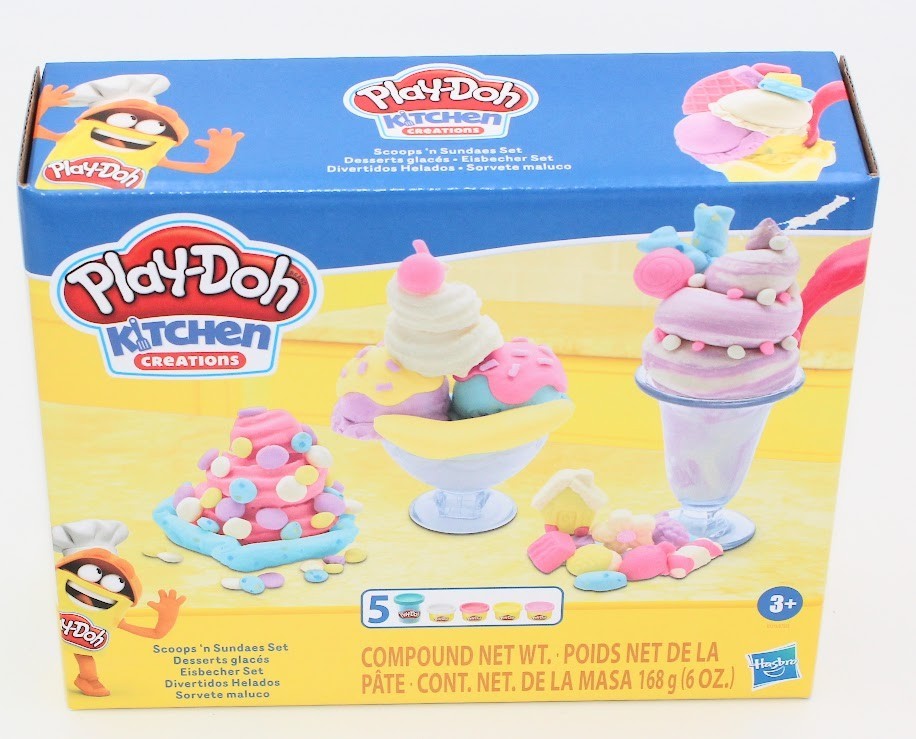 Brand New PLAY DOH Kitchen Creations Ice Cream Party Set Ice Cream Desert Set
