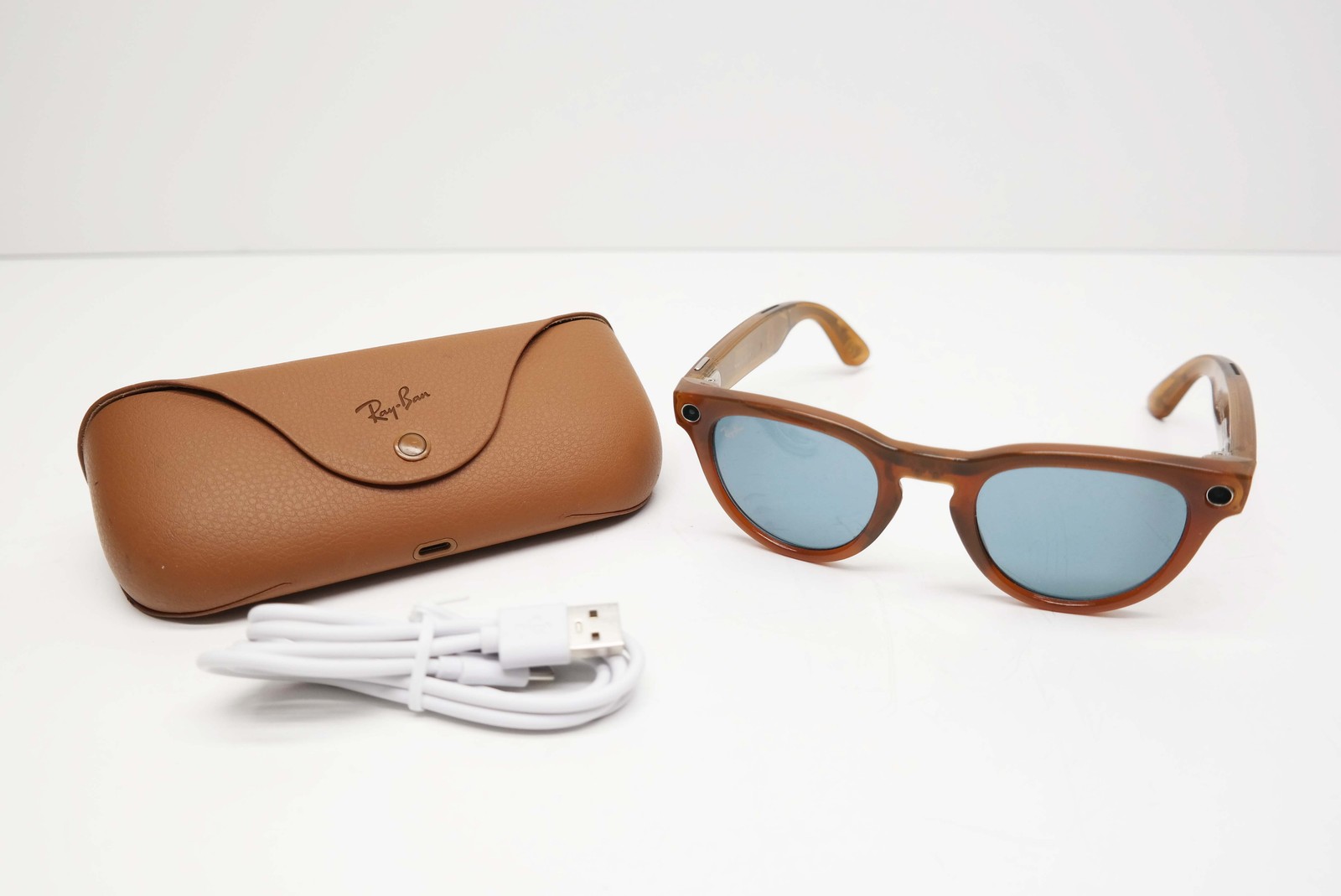 Ray-Ban Meta Headliner 67068050 Smart Glasses - Shiny Caramel/Blue Lenses