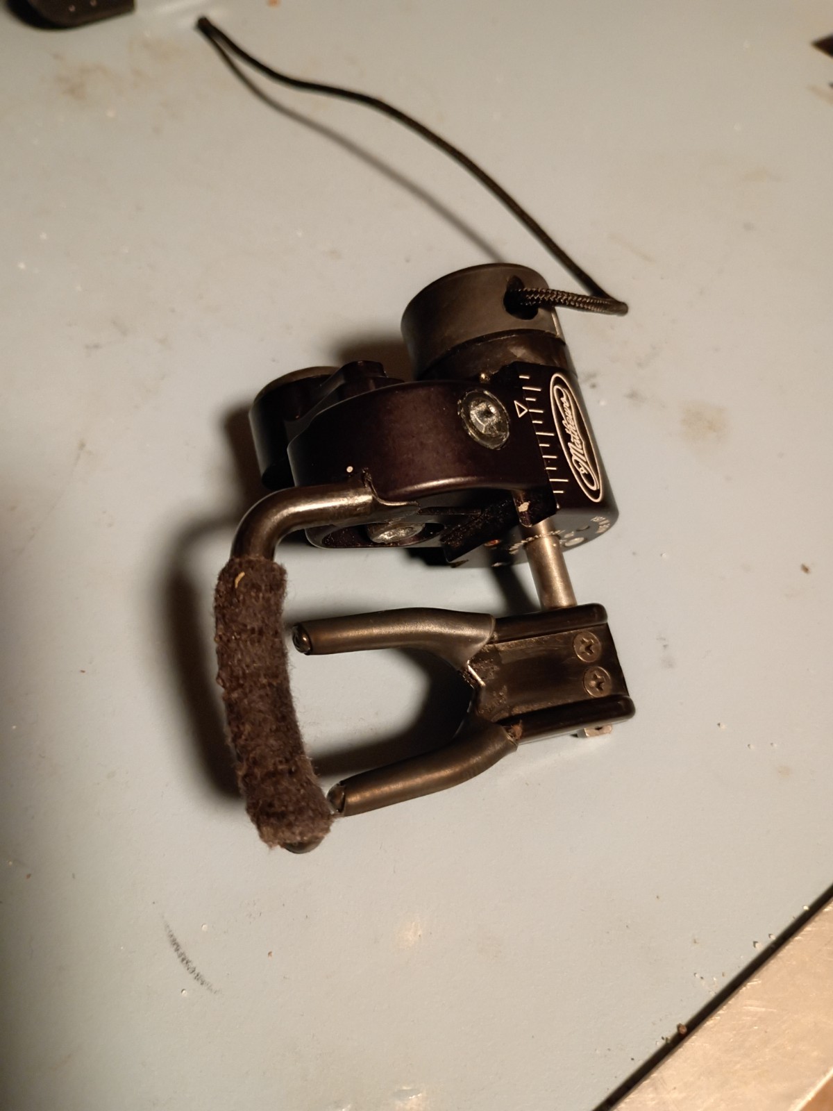 Mathews Archery Drop away Rest Righthand