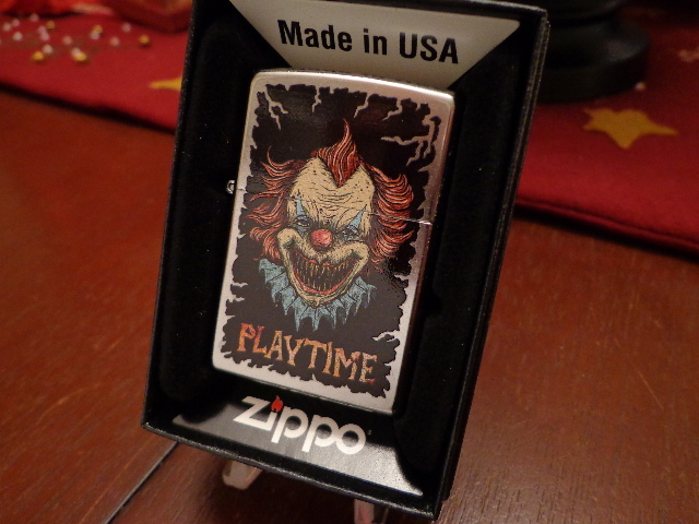 EVIL CLOWN SADISTIC SMILING FANGS PLAYTIME ZIPPO LIGHTER MINT IN BOX