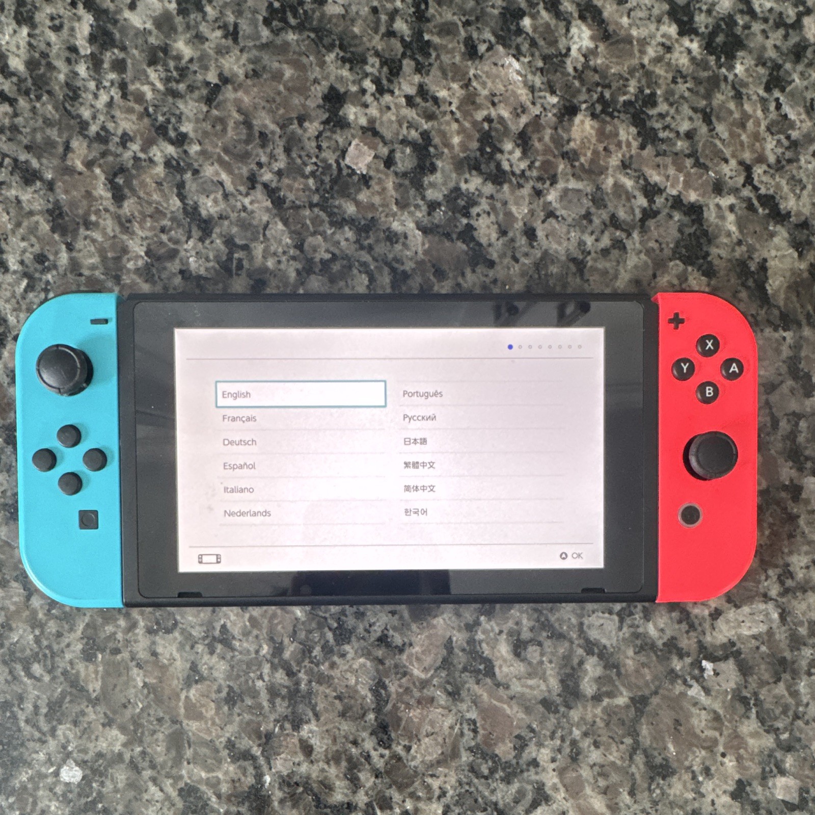 Nintendo Switch Console Bundle w/ Joy-Cons, Carrying Case, USB Cable, Grips