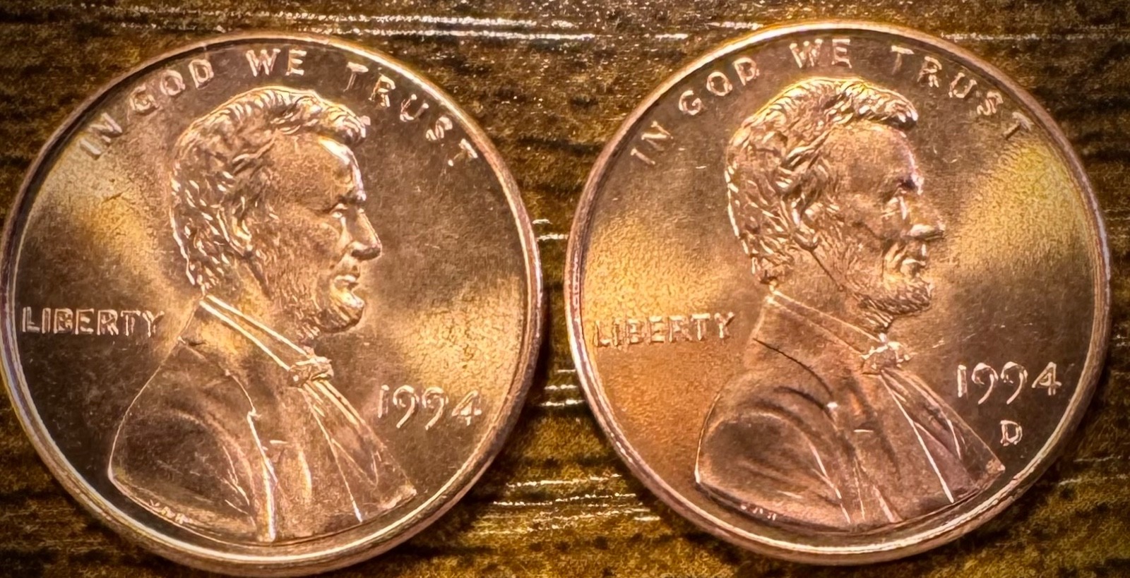 1994 P & D Lincoln Memorial Cent BU 2 Coin Set From Original Rolls