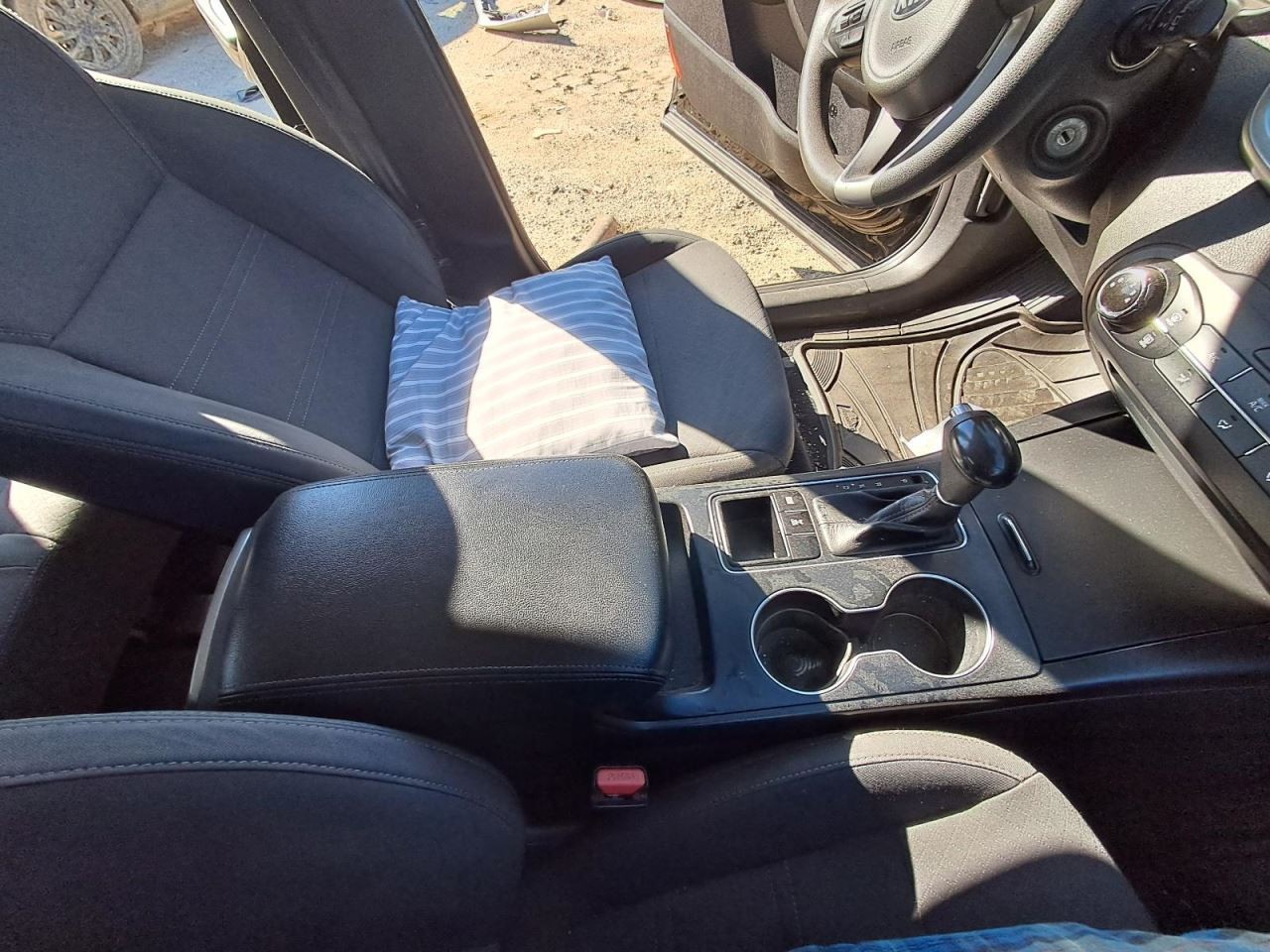 SORENTO   2017 Transmission Shift 2914895