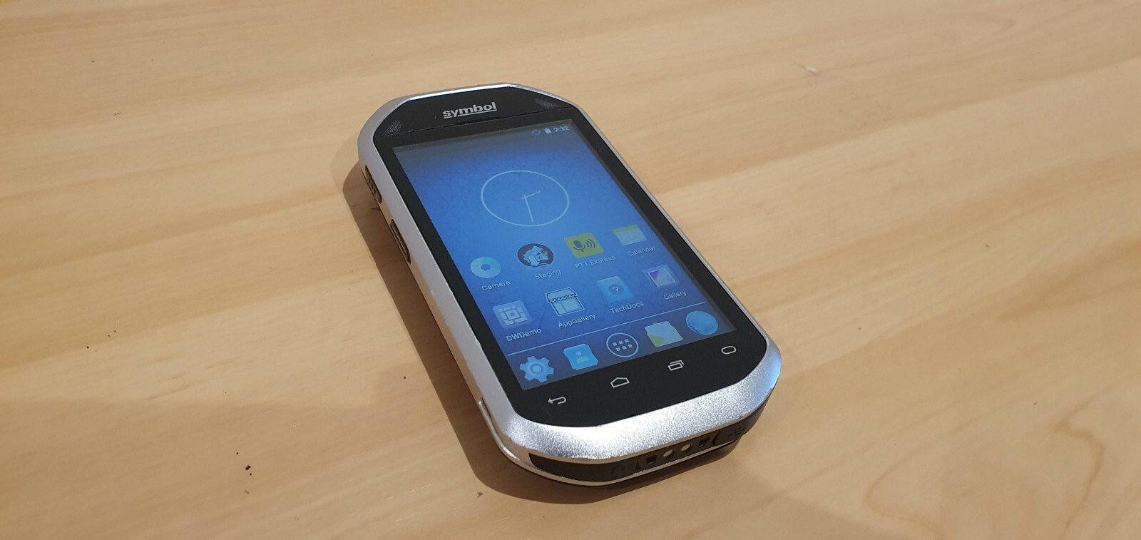 MC40 SYMBOL ANDROID BARCODE MOBILE HANDHELD SCANNER PDA - 2D - WARRANTY - USED