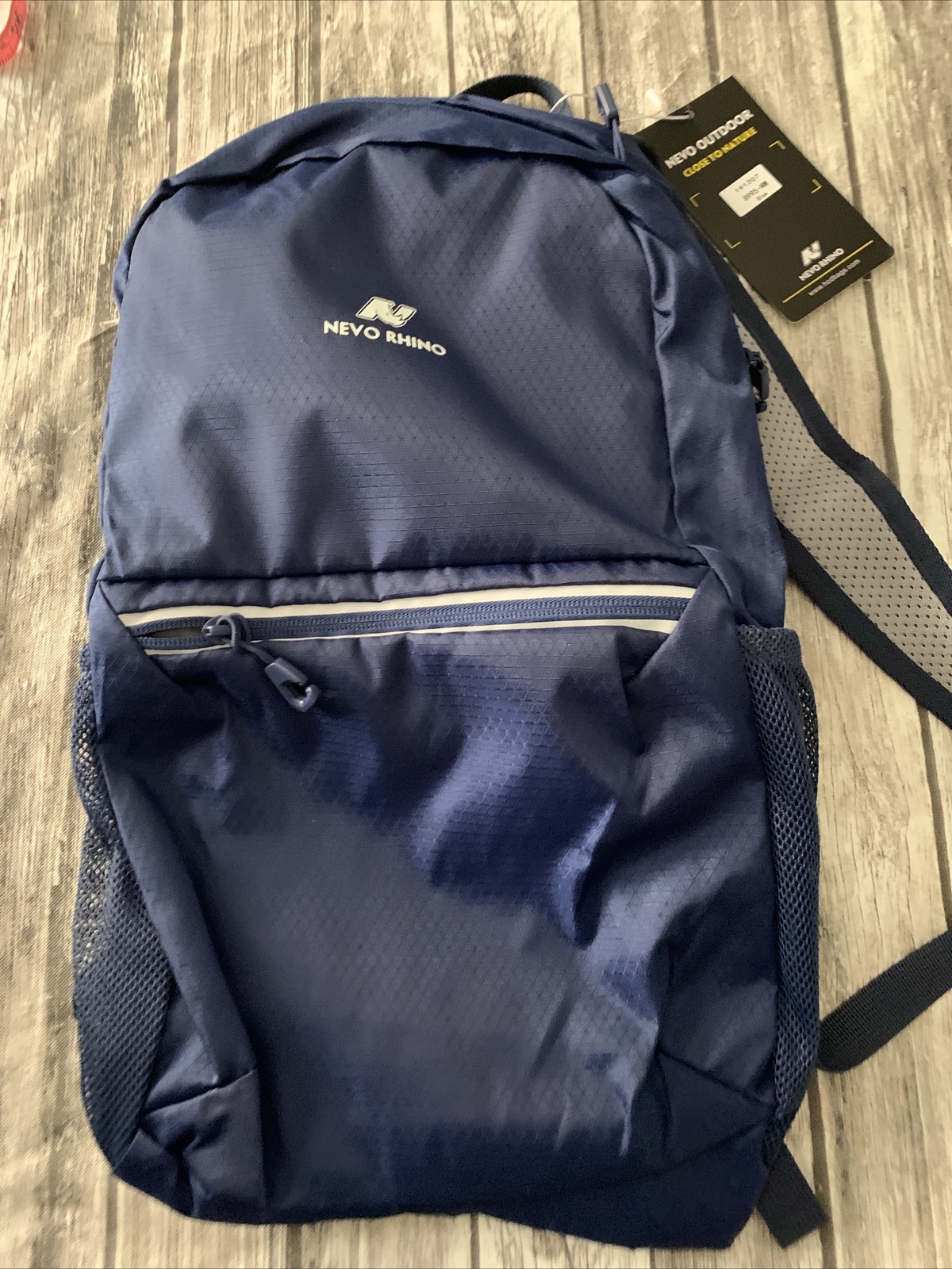 Nevo Outdoor Rhino Lightweight Back Pack Hiking Back Pack.
