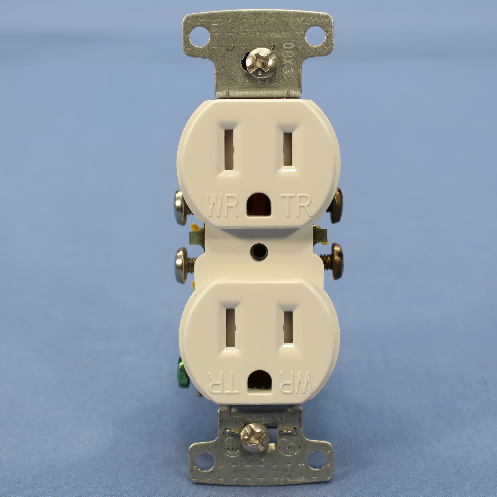 Hubbell White Tamper/Weather Resistant Duplex Receptacle 5-15R 15A RR15SWWRTR