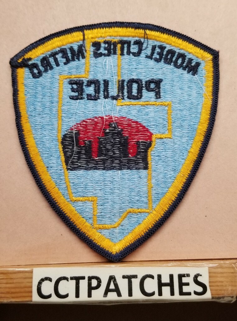 MODEL CITIES METRO, ILLINOIS POLICE SHOULDER PATCH IL