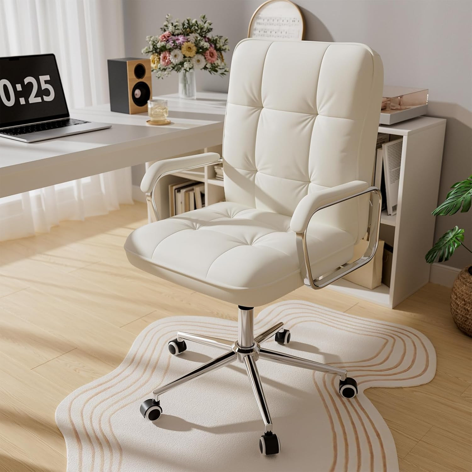 White Office Chair with Soft Leather, Swivel Computer Home Office Desk Chair wit
