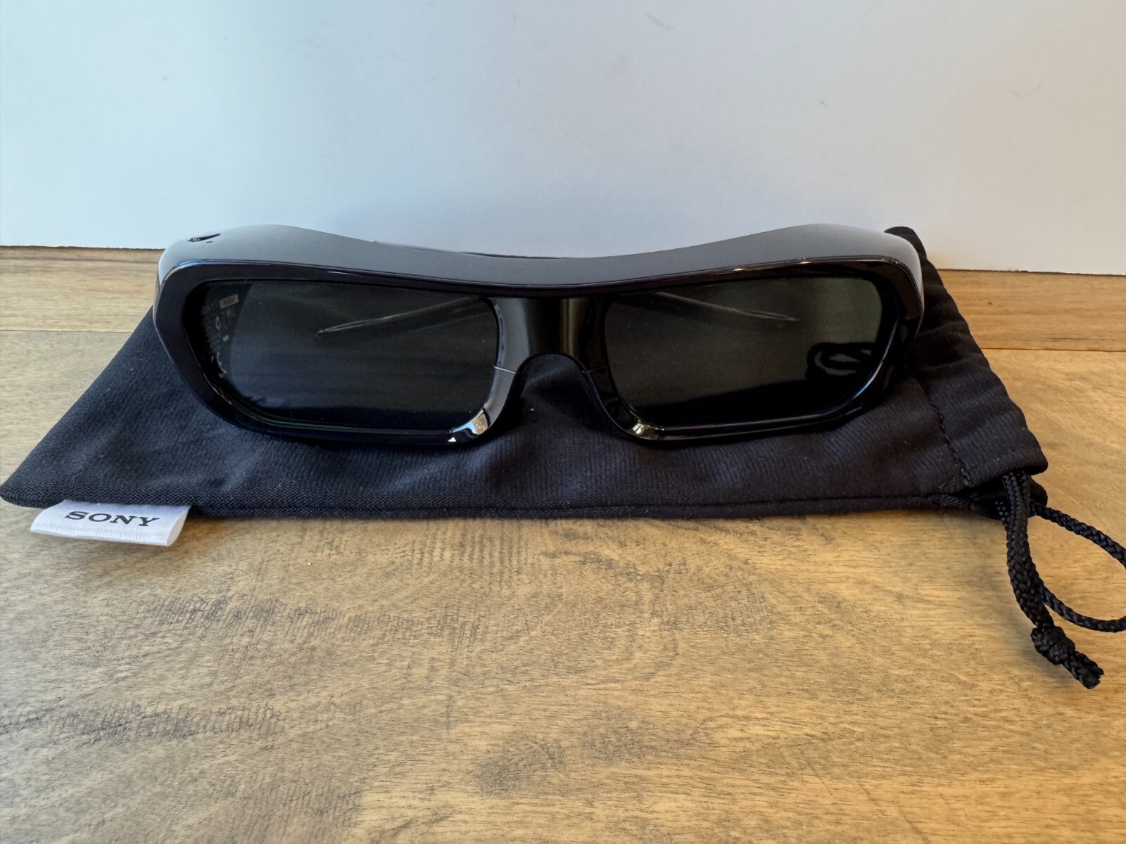 Sony TDG-BR250 Rechargeable 3D Active 3D Adult Glasses w/ Pouch, No Cable