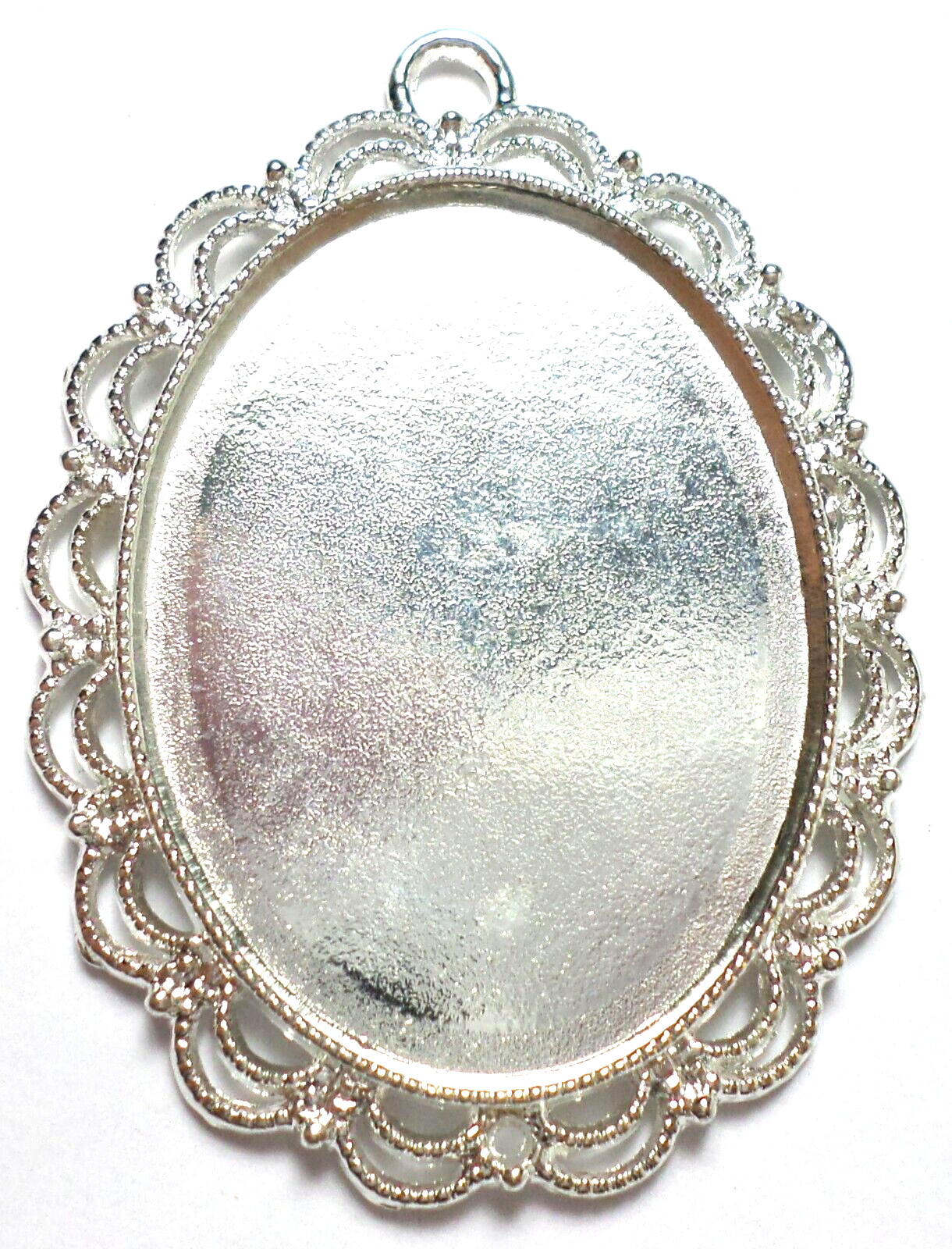 4 of 40x30mm Shiny Silver Victorian Lacey Oval Edge Ribbon Pendant Settings