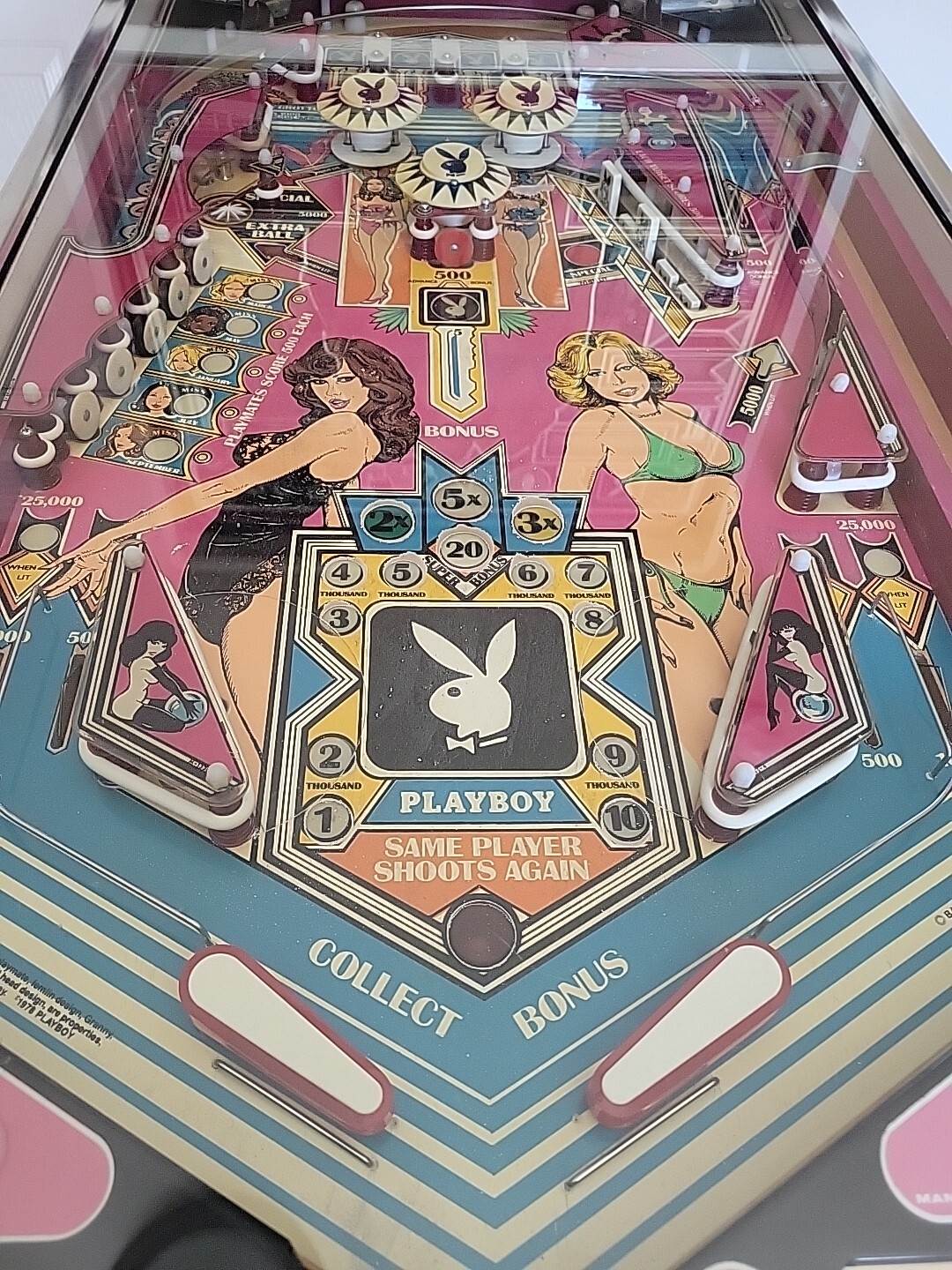 Vintage Bally Playboy Pinball Machine. *** SUPER NICE ***