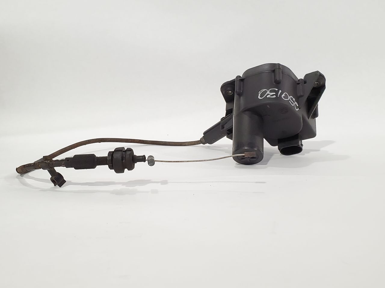 2000 BMW Z3 OEM Cruise Control Actuator with Cable