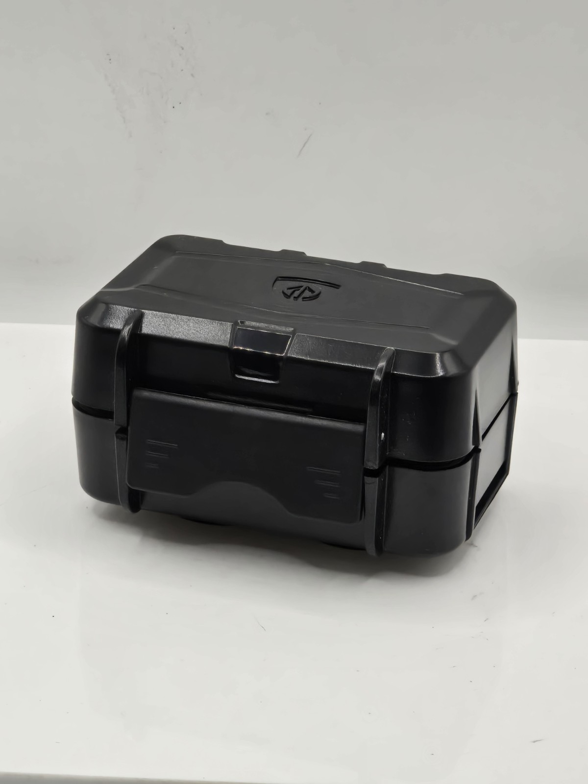 Covert Magnetic Weatherproof Waterproof GPS Case BHS-SMWC