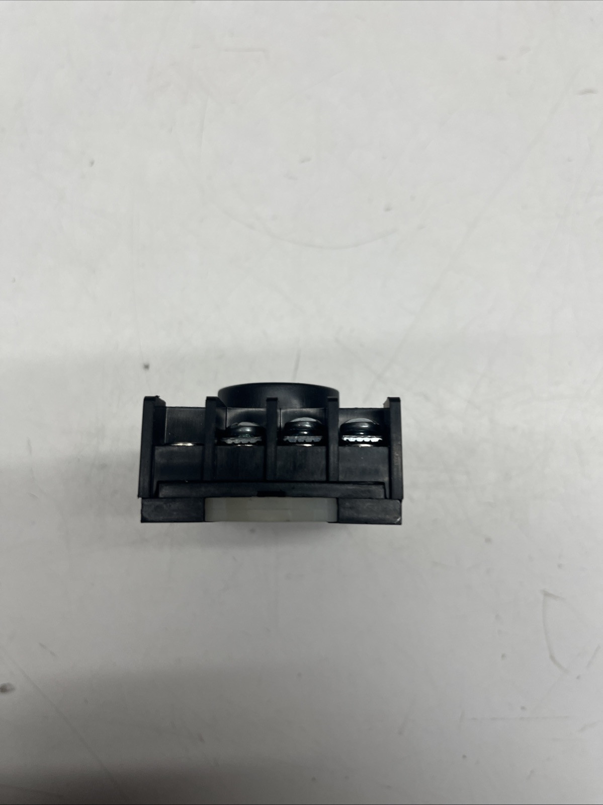 NEW Custom Connector 0T08-PC Relay Socket Base Quantity