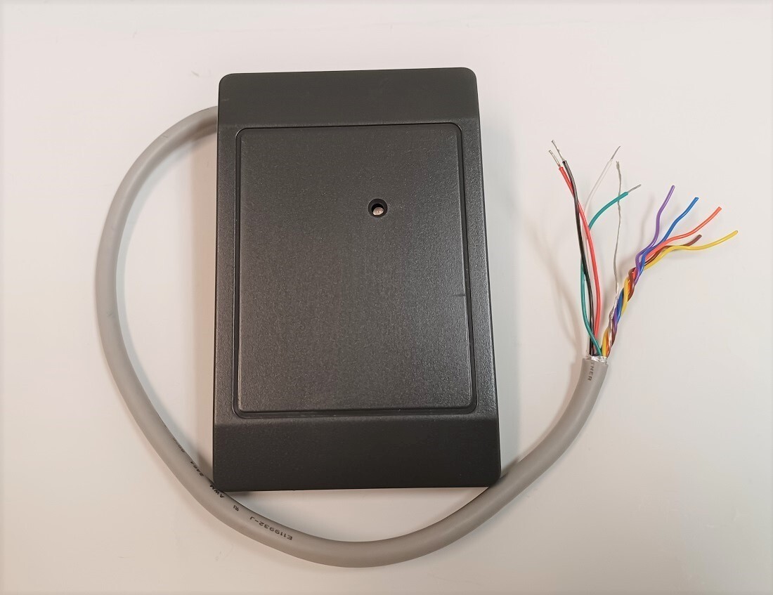 HID ThinLine II Wall Switch Prox Reader, 5395CG100, Gray, Used, 2012 Stock