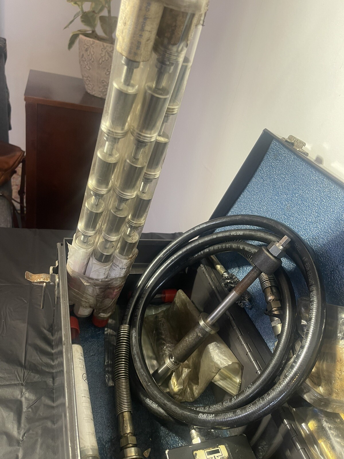 EXPANSION SEAL TECHNOLOGIES EST TUBE PLUGGING SYSTEMS SET COMPLETE